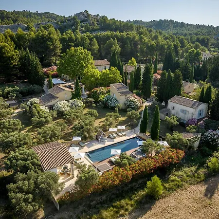 Szálloda Les Petites Maisons - Hameau Des Baux 4*