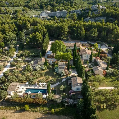 Szálloda Les Petites Maisons - Hameau Des Baux Paradou